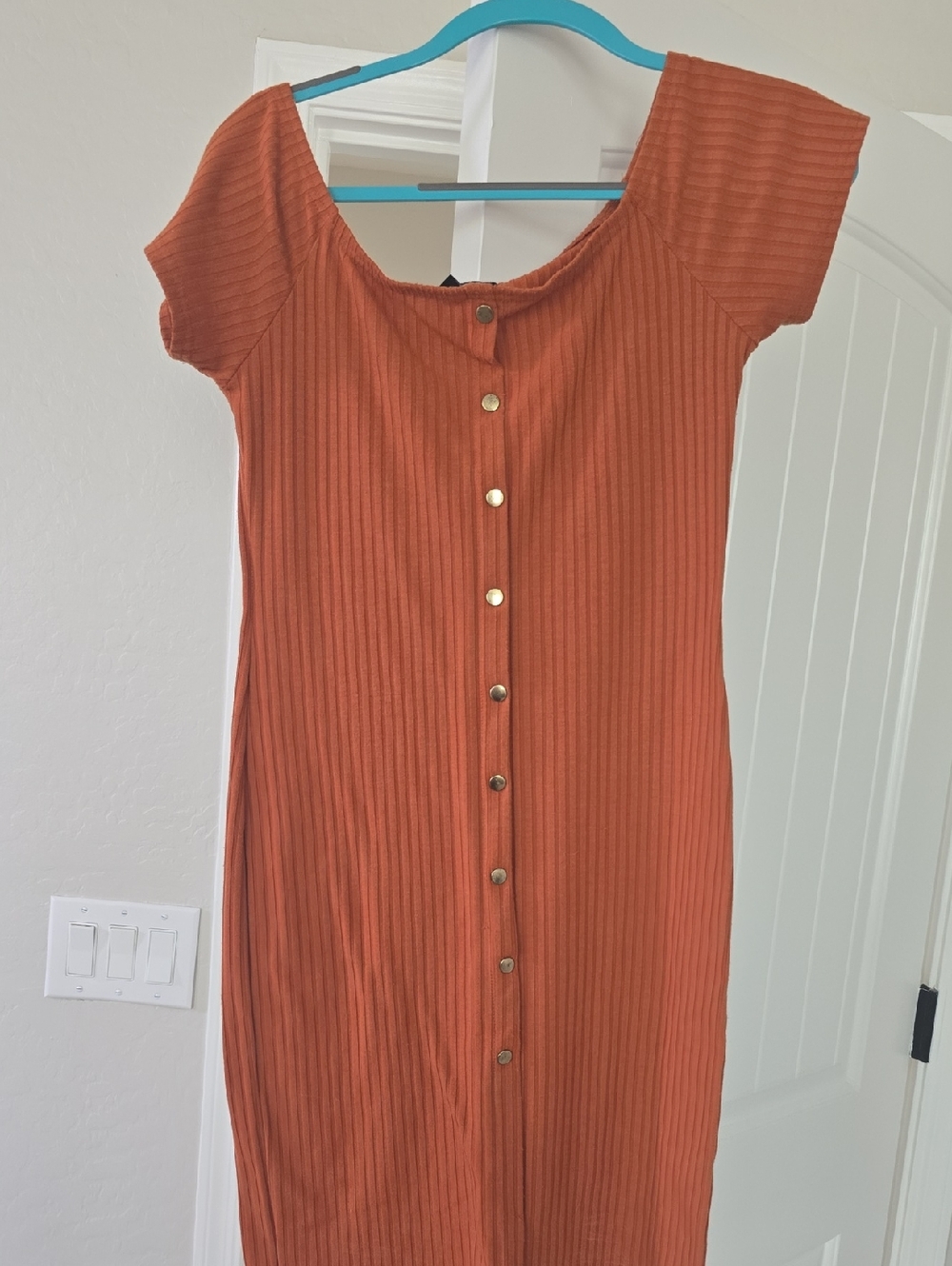 Derek Heart Rust Orange Ribbed Button-Front Midi Dress